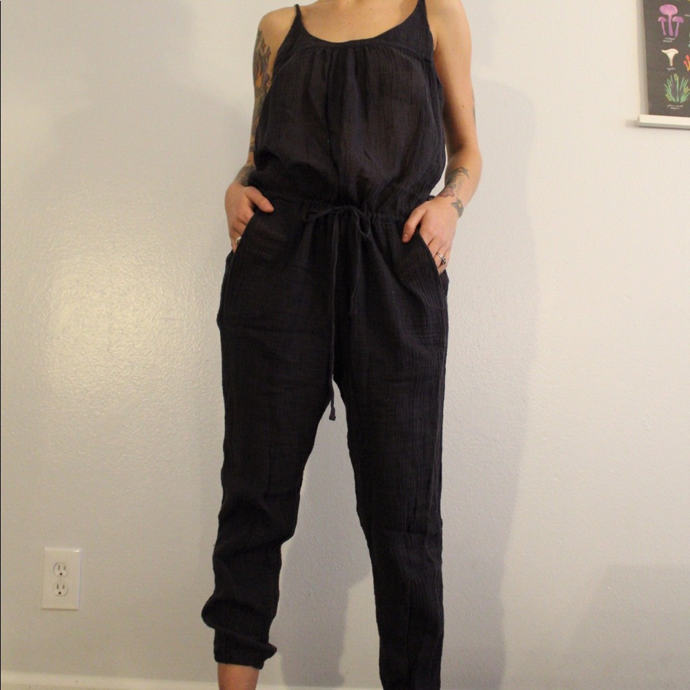 Comfy navy romper